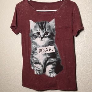 Distressed Maroon T-shirt with Kitten on it